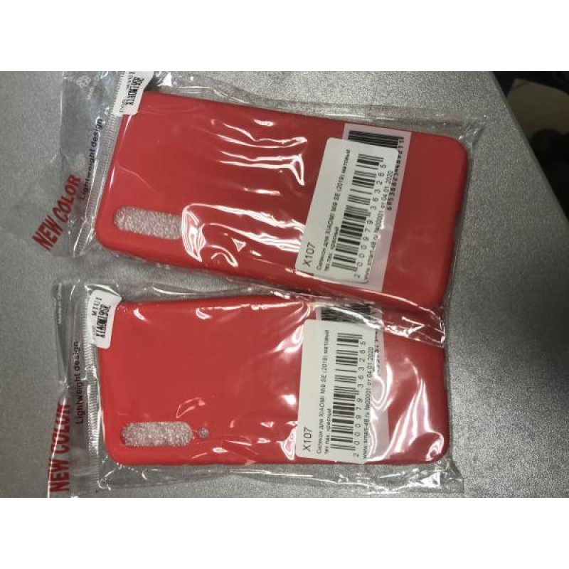 Чехол для Xiaomi Mi9 SE матовый красный силиконовый (тех. пак.)